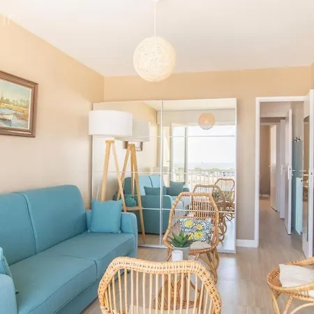 Daire Epsom - En Front De